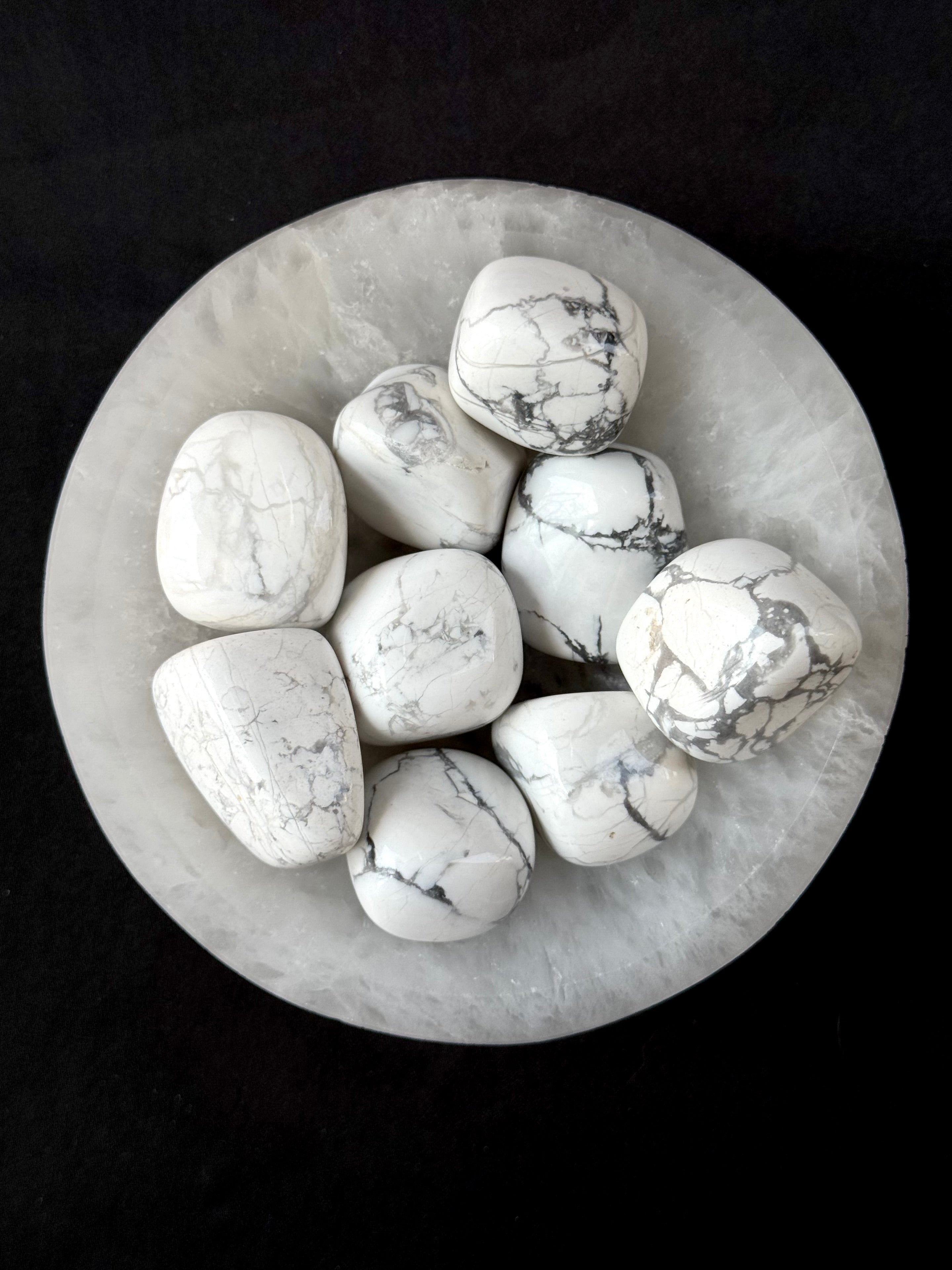 Howlite Tumble