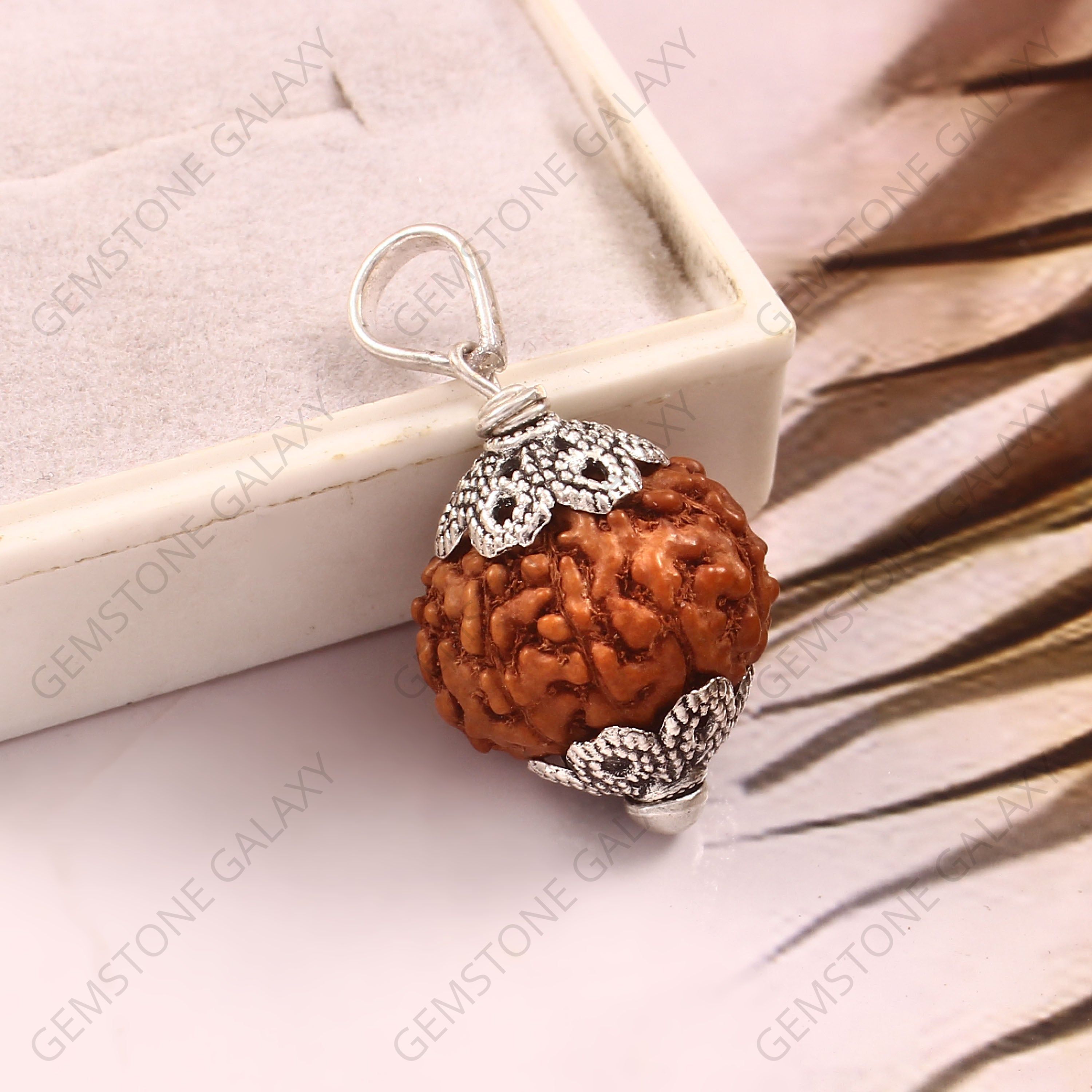 8 Mukhi Rudraksha Pendant