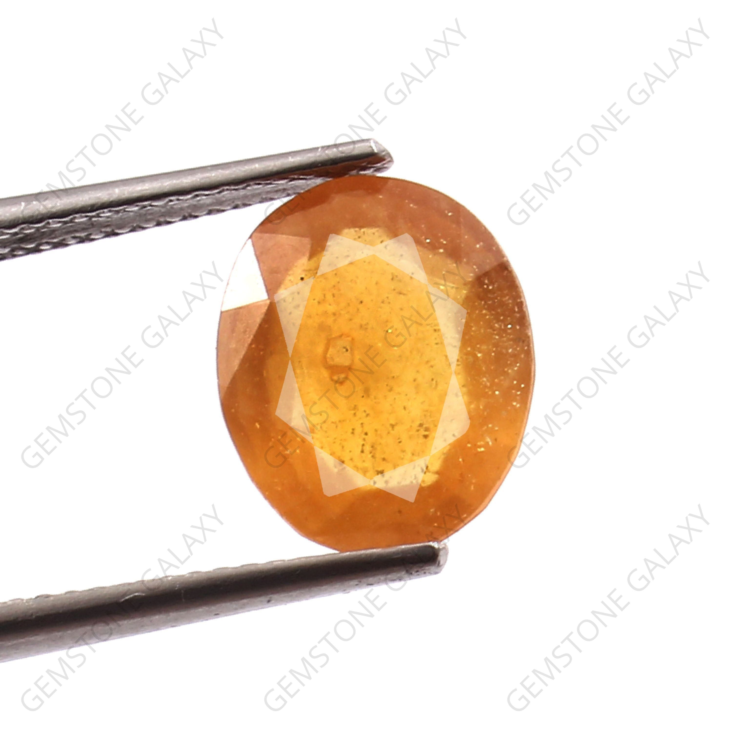 Yellow Sapphire (Pukhraj) (4.55 Carat, 5 Ratti)