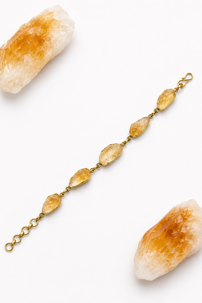 Raw Citrine Adjustable Bracelet (Gold)