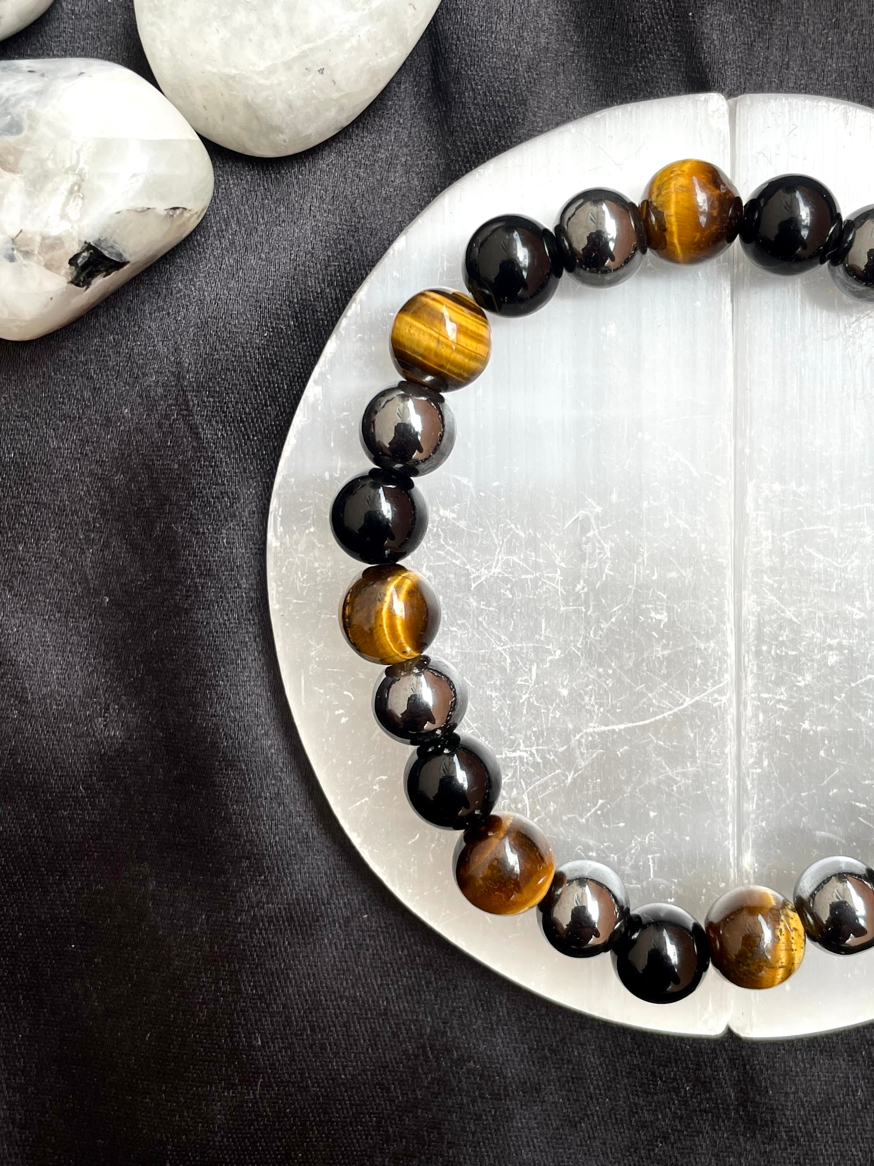 Triple discount protection bracelet