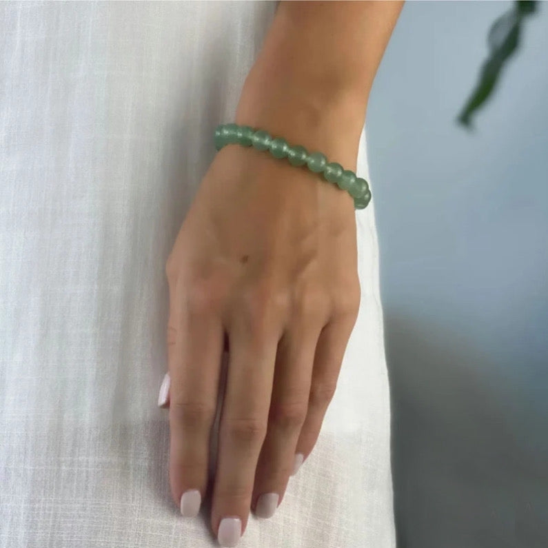 Gemstone Natural Green Jade Bracelet at Rs 195/piece in New Delhi | ID:  25531502188