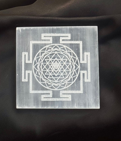 Crystals Charging Selenite Plate