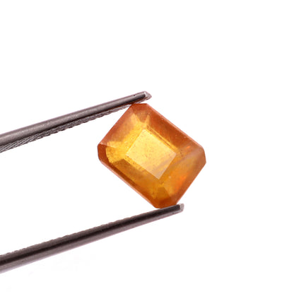 Yellow Sapphire (Pukhraj) (5 Carat, 5.49 Ratti)